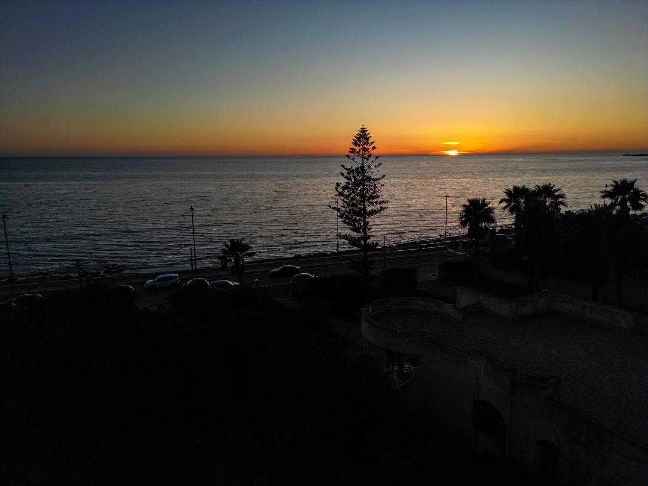 {beach-house } Mare Fuori *