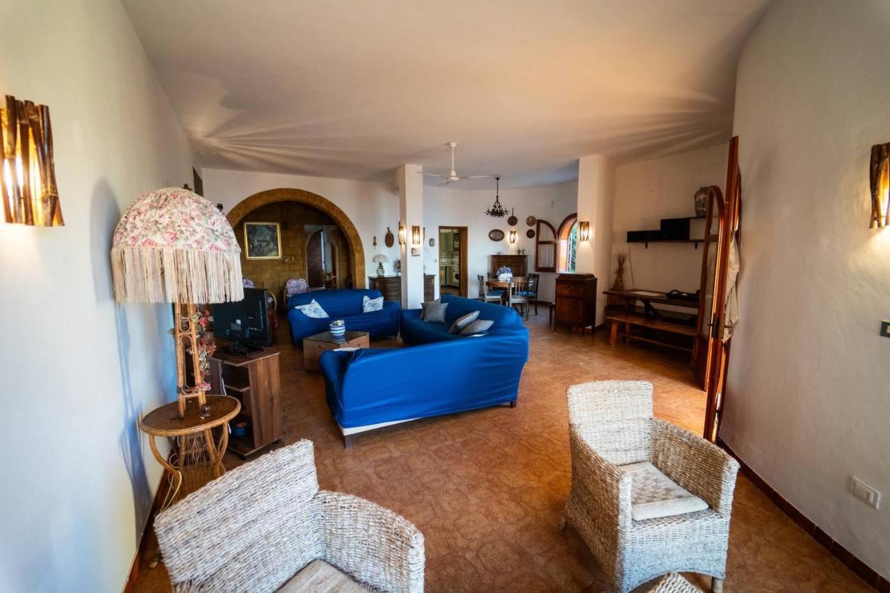 {beach-house } Mare Fuori Mazara del Vallo