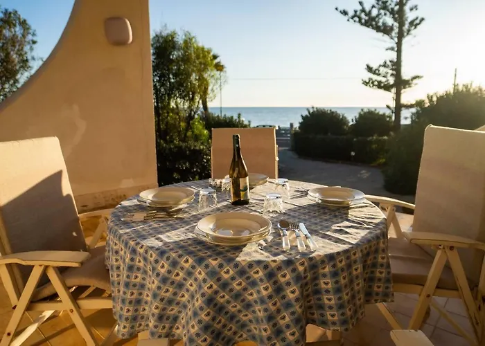{Beach-House } Villa Mare Fuori