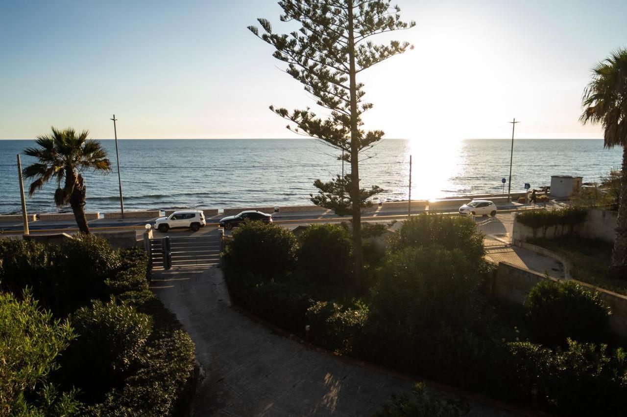 Villa {beach-house } Mare Fuori Mazara del Vallo