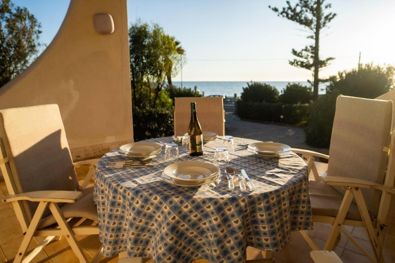 {beach-house } Mare Fuori