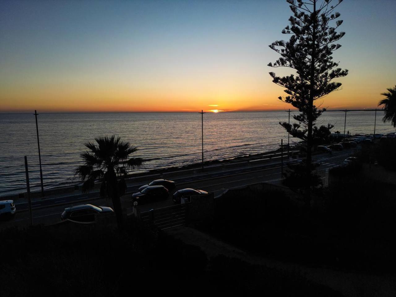 {beach-house } Mare Fuori * Mazara del Vallo