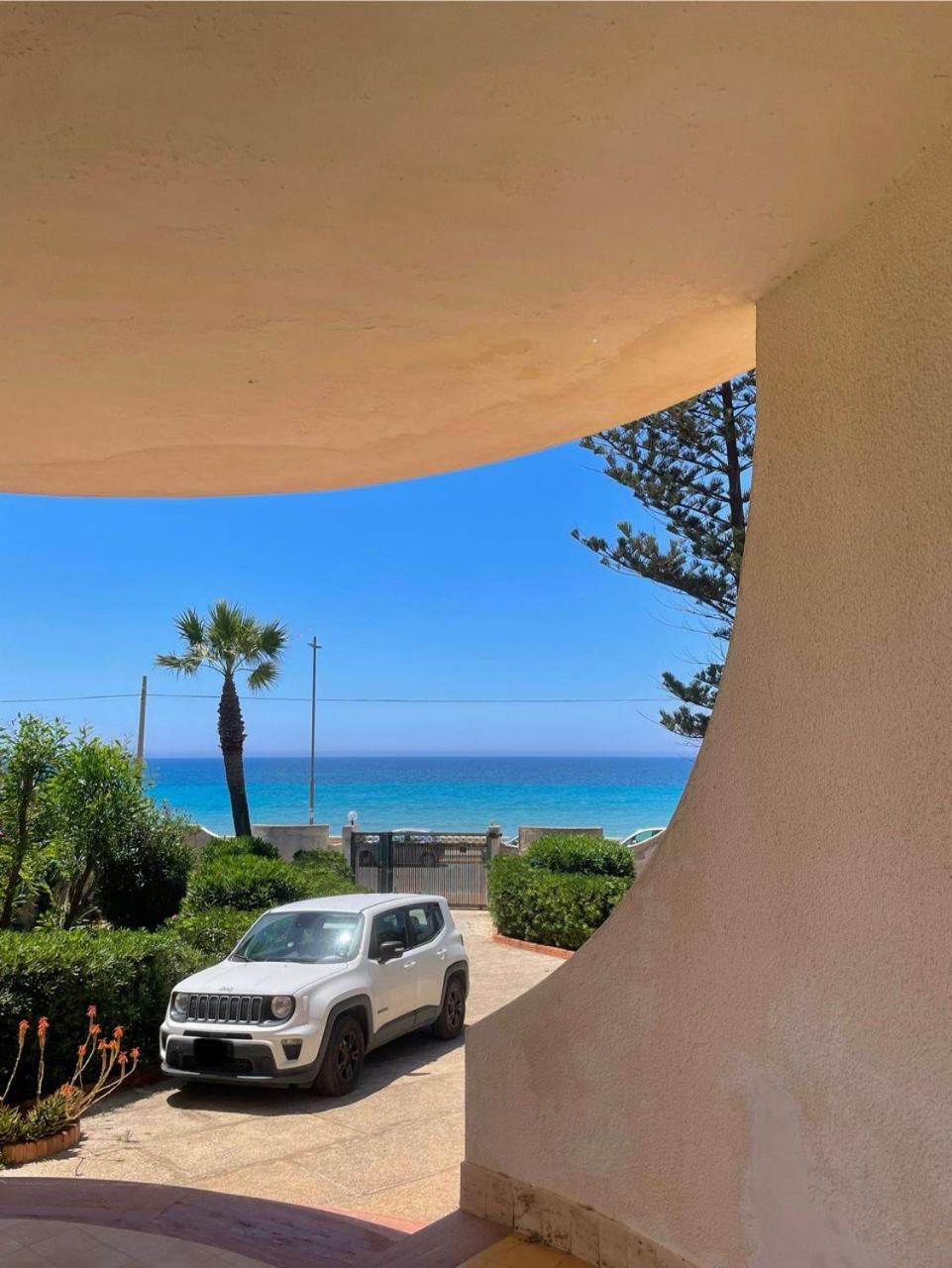 {beach-house } Mare Fuori Mazara del Vallo